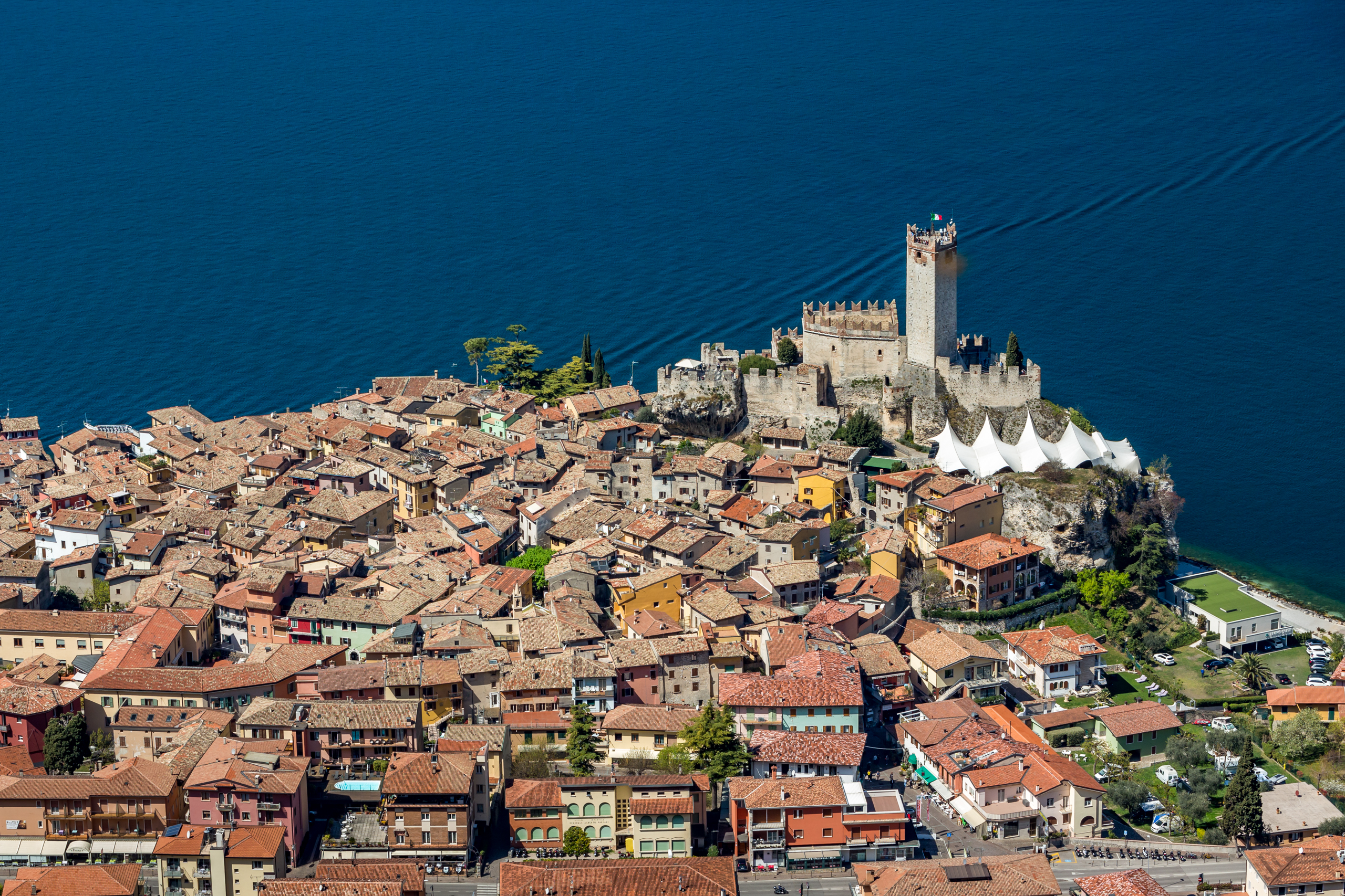 Gardasee: leichte Panorama-Rundwanderung um Malcesine